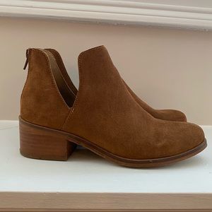 Steve Madden Chestnut Brown Ankle Boots